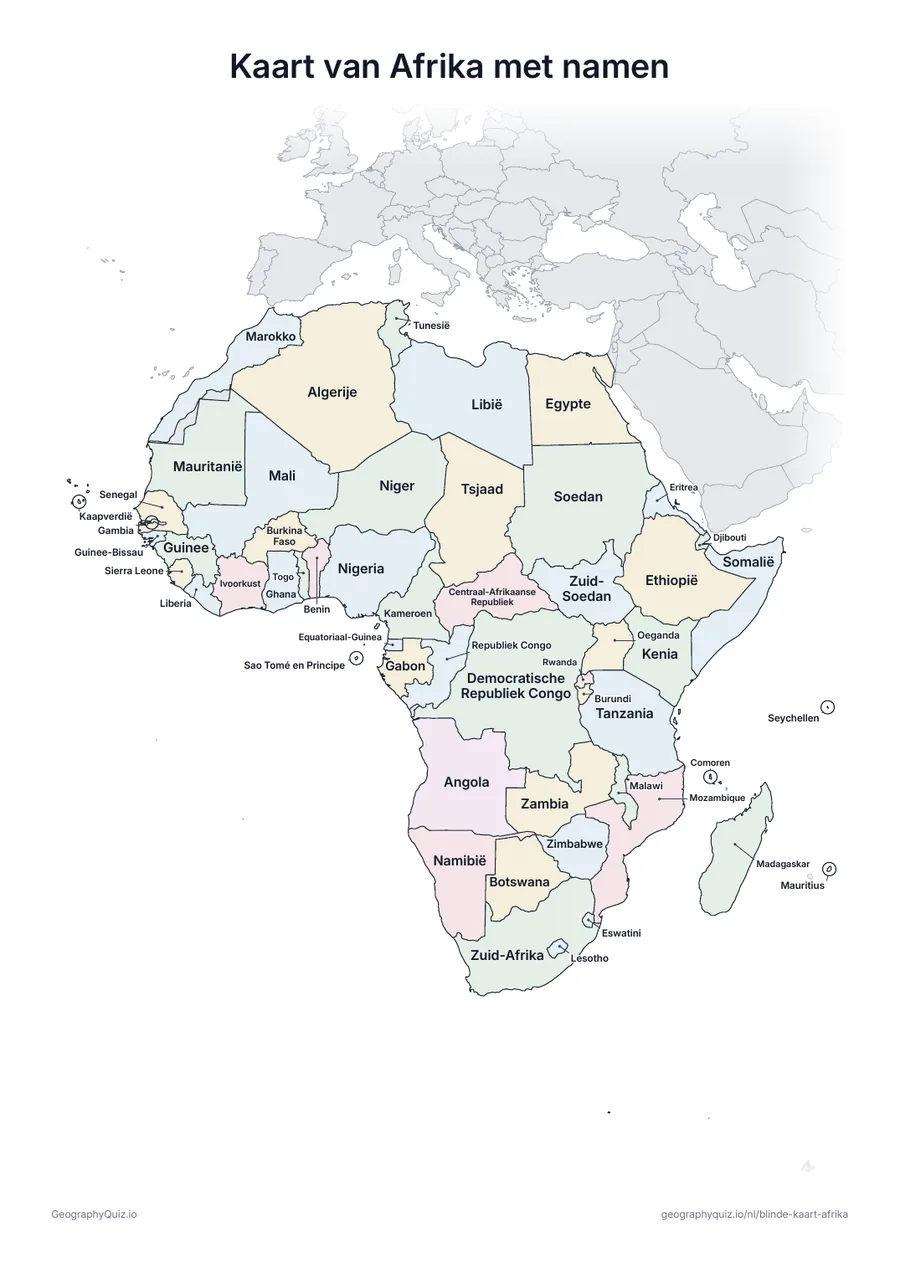 Voorbeeld van het werkblad “Kaart van Afrika met namen”: Dezelfde kaart met de namen van alle 54 landen: om uit te leggen, te herhalen of de werkbladen van je leerlingen na te kijken